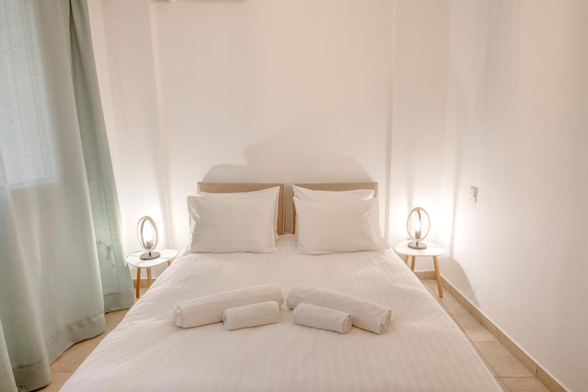 Sugar Blue - Apartments On The Beach Agios Vasilios  Экстерьер фото